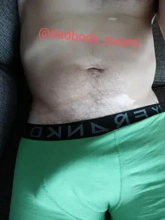 OnlyFans cuenta dadbodsuomivip header 2