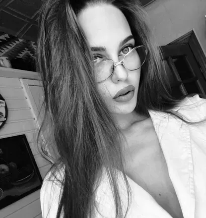 OnlyFans cuenta sveeta header 2