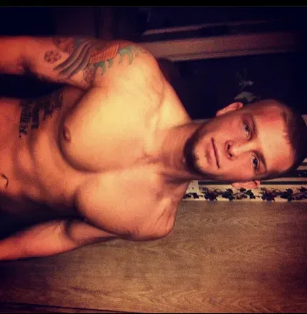 OnlyFans account  thickpickle header 2