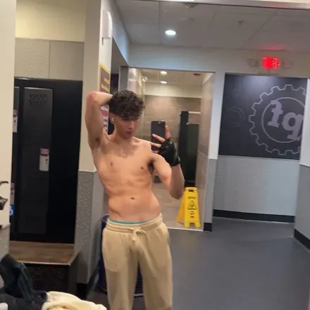 OnlyFans account  travisburtonxxx header 2
