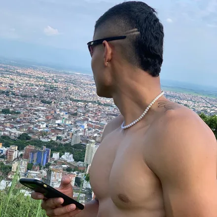 OnlyFans account  juanfranco27 header 2