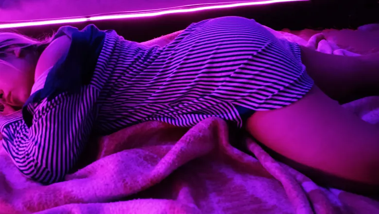 OnlyFans cuenta hannycolett header 2