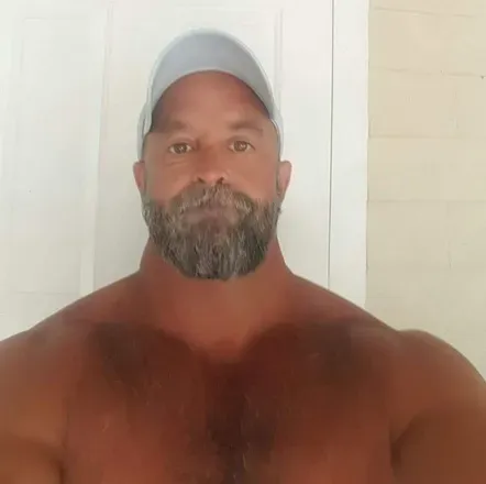 OnlyFans cuenta tommybeach avatar 1