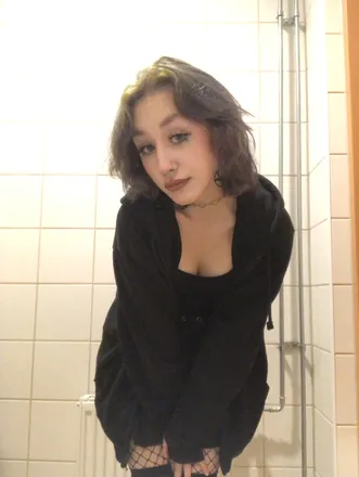 OnlyFans cuenta gothmeiv header 2