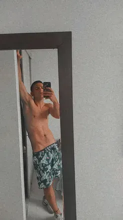 OnlyFans cuenta daniel_isaza18 avatar 1