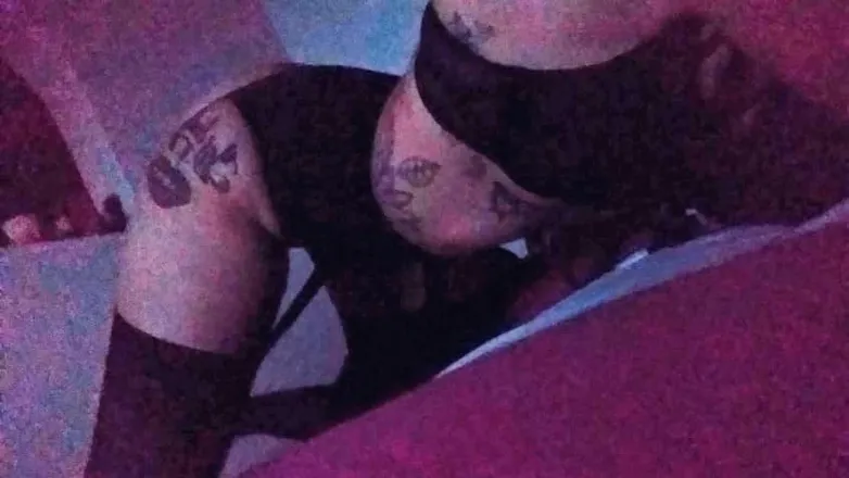 OnlyFans cuenta isabellaada header 2
