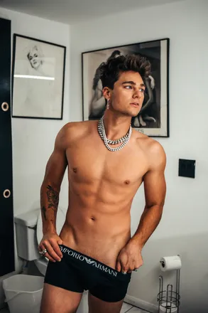 OnlyFans account  yoitsblift header 2