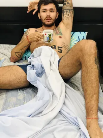 OnlyFans account  alejooalvarado666 avatar 1