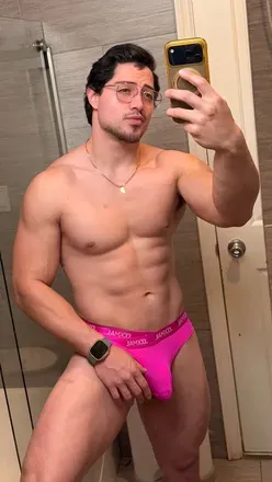 OnlyFans account  superman2000 avatar 1
