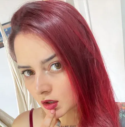 OnlyFans cuenta lucieferdoll avatar 1
