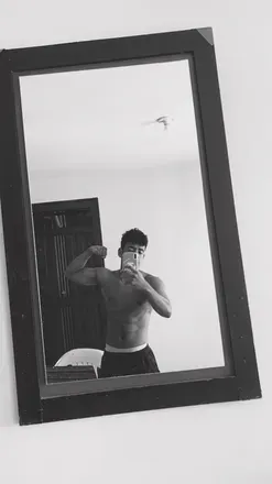 OnlyFans cuenta juanvalencia.43 avatar 1