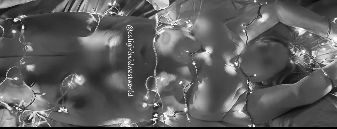 OnlyFans cuenta caligirlmidwestworld header 2