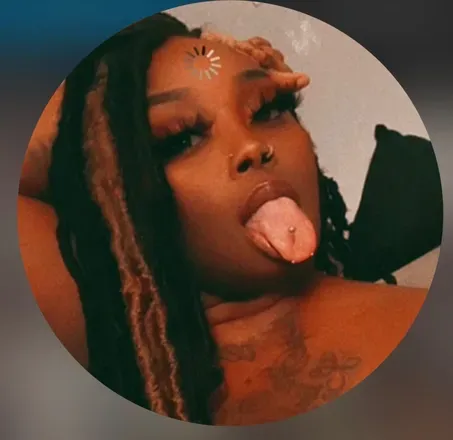 OnlyFans cuenta ninadineroz avatar 1