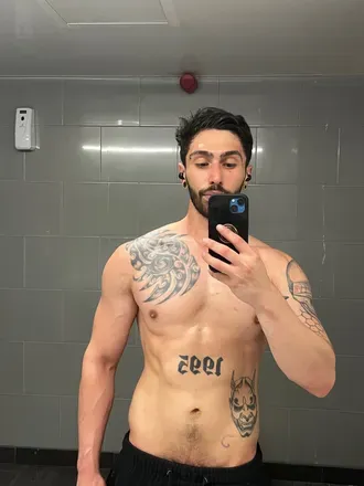 OnlyFans cuenta mazc_95 header 2
