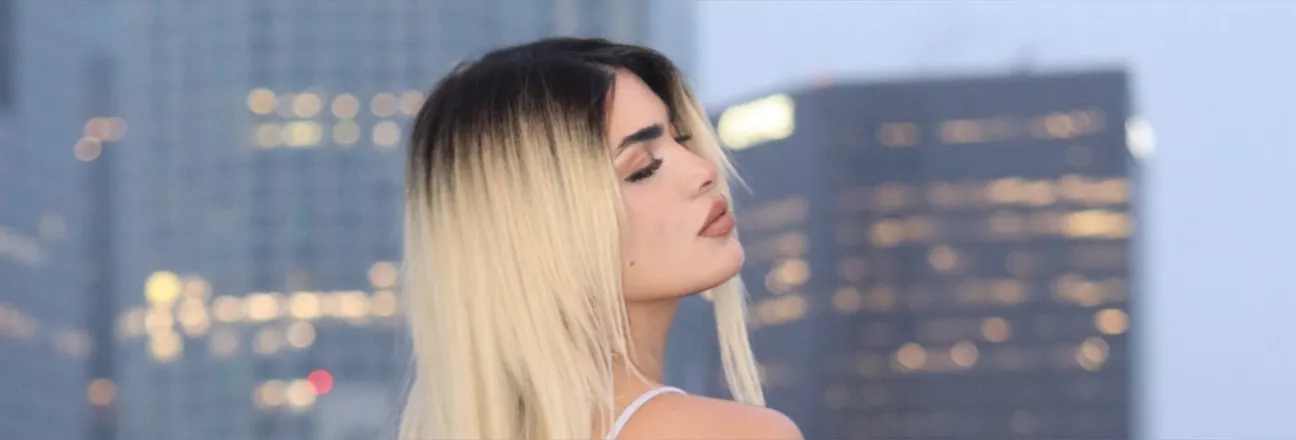 OnlyFans cuenta valentinareign header 2