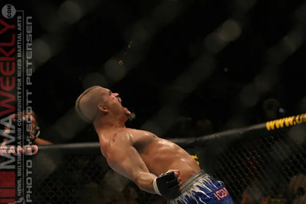 OnlyFans cuenta chuckliddell header 2