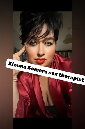 OnlyFans cuenta xiennasomerssextherapist avatar 1