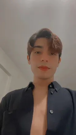 OnlyFans cuenta yuriavelar avatar 1