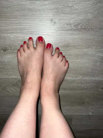 OnlyFans cuenta feetlovrs11 header 2