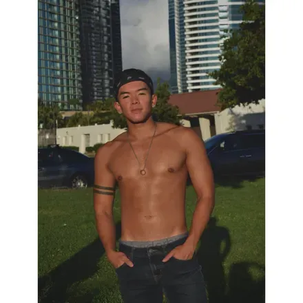 OnlyFans cuenta hawaiitwunk808 avatar 1