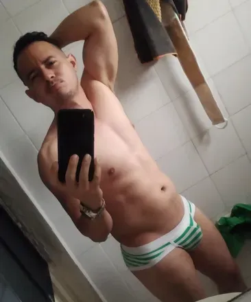 OnlyFans cuenta apolineo_man avatar 1