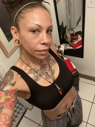 OnlyFans cuenta pettypussyyy header 2