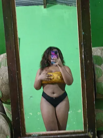 OnlyFans cuenta yurafox header 2