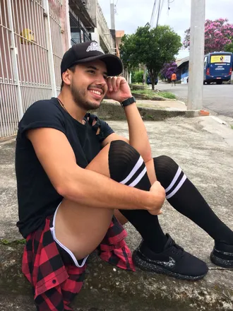 OnlyFans cuenta isaacluc header 2