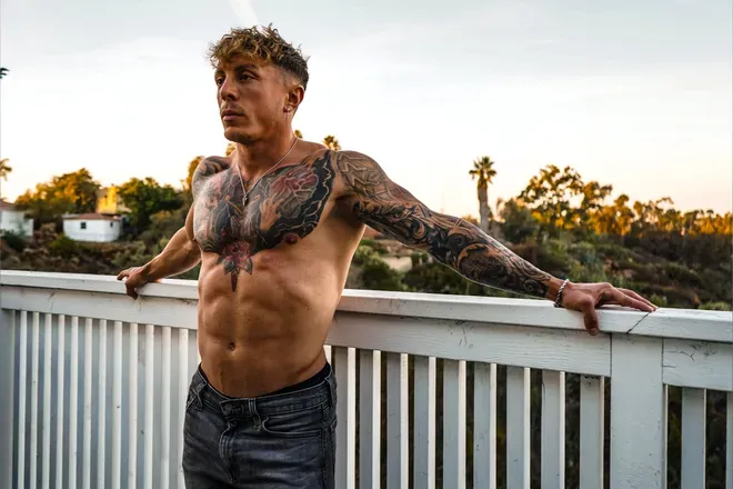 OnlyFans account  permpumps header 2