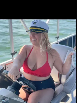 OnlyFans cuenta captainhsmom avatar 1