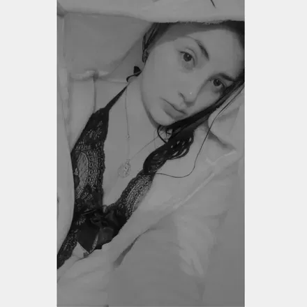 OnlyFans cuenta aleja1702 avatar 1