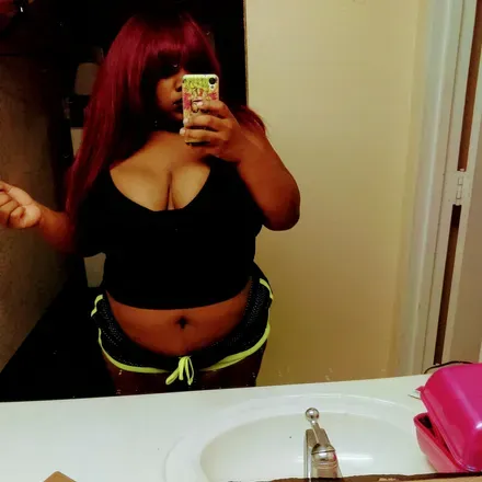 OnlyFans account  submissivegoth header 2