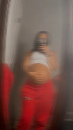 OnlyFans cuenta yyumyumms header 2