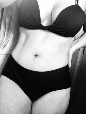 OnlyFans cuenta navelchica avatar 1