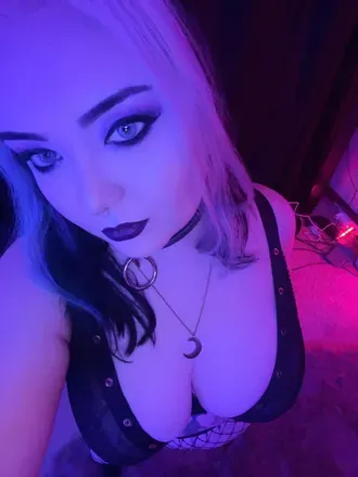 OnlyFans cuenta lunacvondrak avatar 1