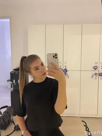 OnlyFans cuenta honeyannaa header 2