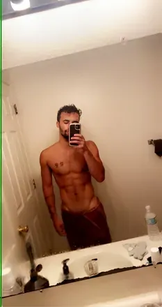 OnlyFans account  ryanwillcome avatar 1