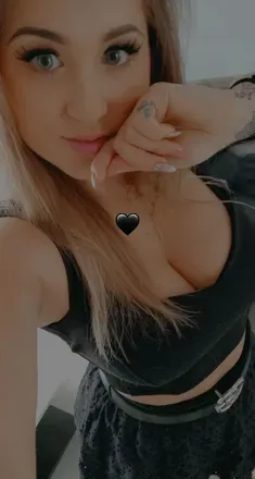 OnlyFans cuenta blondyna.93 avatar 1