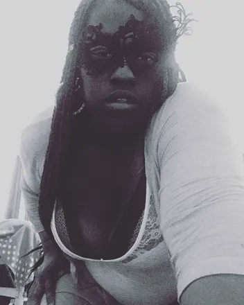 OnlyFans cuenta mistressnovakane header 2