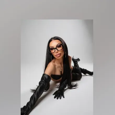 OnlyFans cuenta bamby_official header 2