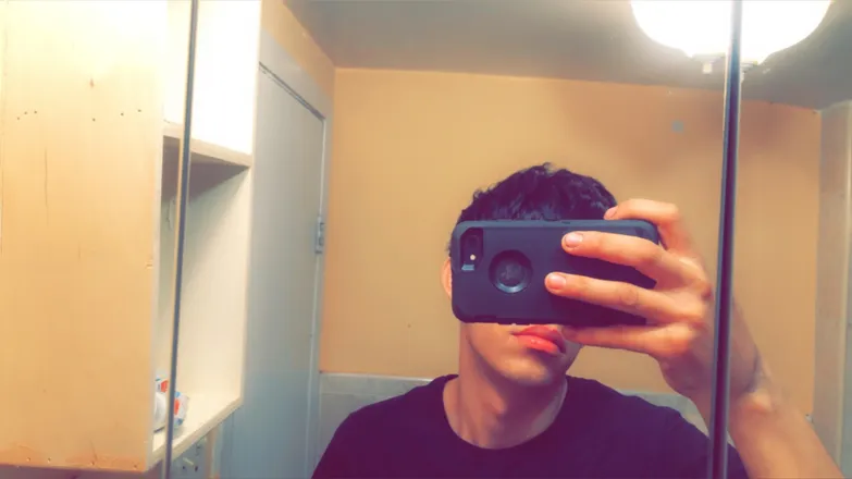 OnlyFans cuenta salvamoreno header 2