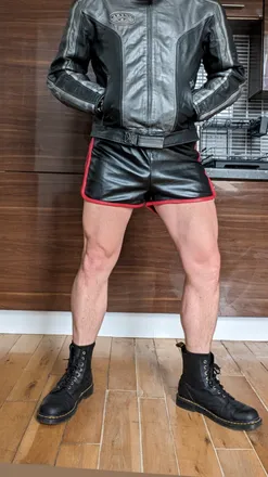 OnlyFans cuenta yorkie_beard header 2
