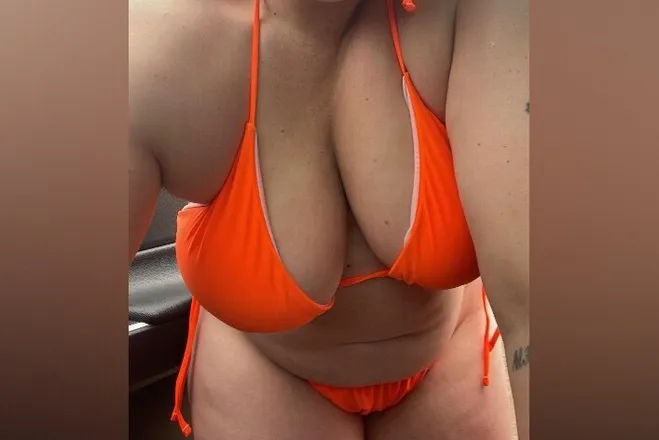 OnlyFans cuenta yesmychild header 2