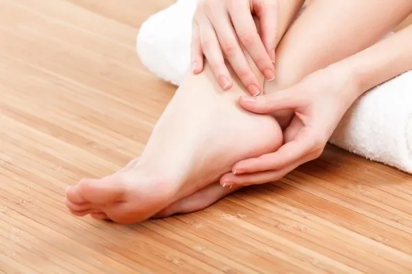 OnlyFans cuenta feetmalya header 2