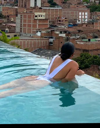 OnlyFans cuenta annarincon22 header 2