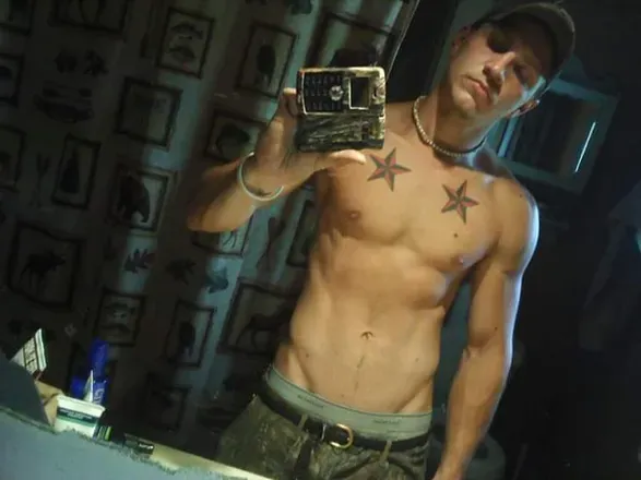 OnlyFans account  fkindirtylittle-uts69 avatar 1