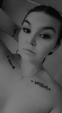 OnlyFans account  easye_69 avatar 1