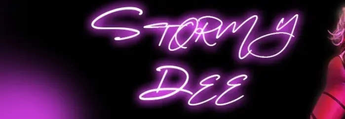 OnlyFans cuenta stormydeee header 2