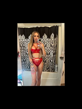 OnlyFans account  kellyangela header 2