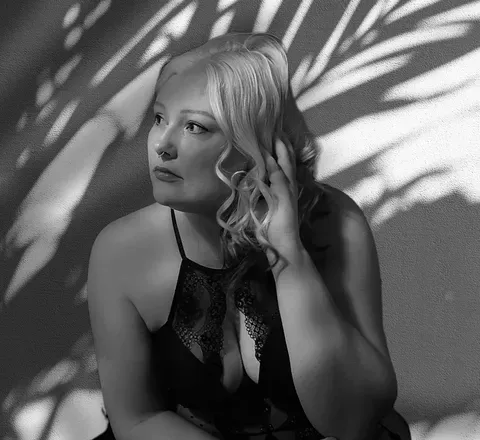 OnlyFans cuenta madamemarie3 header 2
